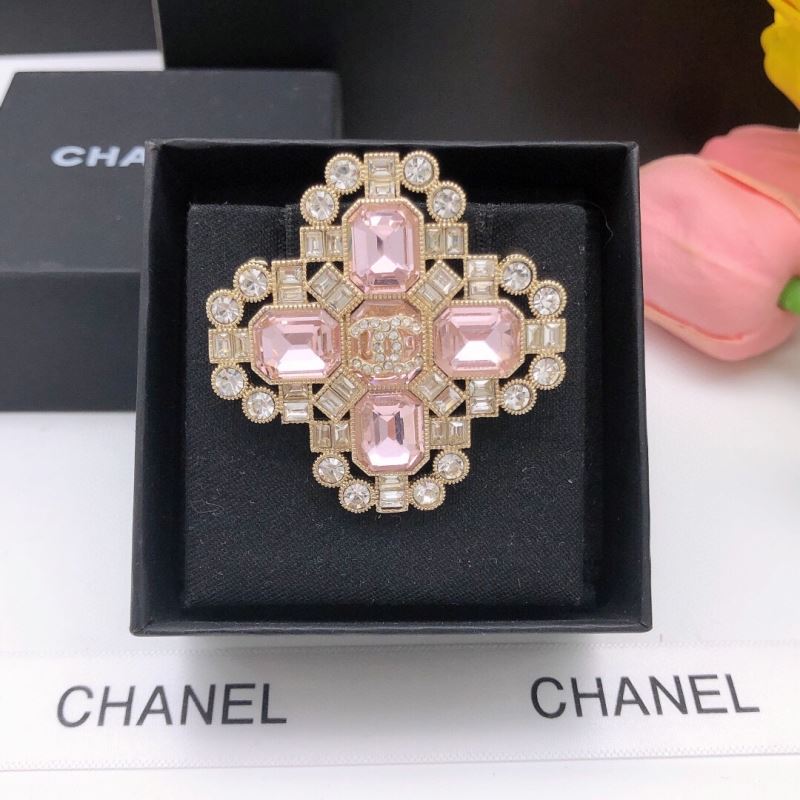 Chanel Brooches - Click Image to Close